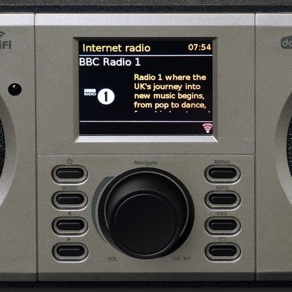 DAB+ och FM stereo internetradio - Lenco DIR-141BK - Silver-Svart