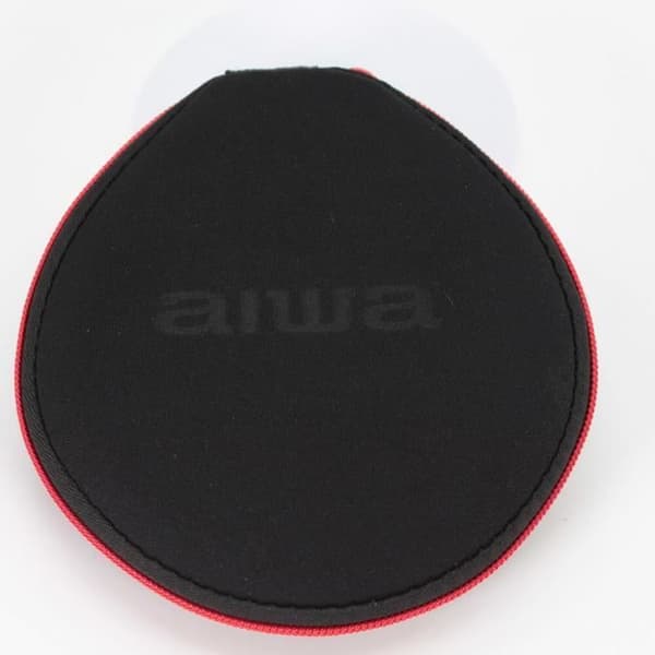 Aiwa PCD-810RD ROT Svart bärbar CD/CD-R/MP3-spelare, med hörlurar och väska, ESP
