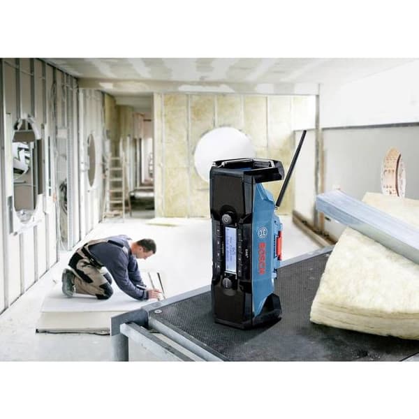 Byggplatsradio - BOSCH - GPB 18V-2 SC - DAB + - Bluetooth - 2 15 W högtalare