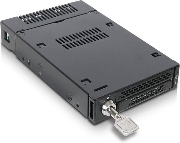 IcyDock 1xM.2 NVMe till 1x3.5 fack mobilt rack nyckellås miniSAS