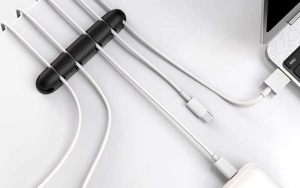 Kabelholder - Effektiv opbevaring af op til seks kabler!