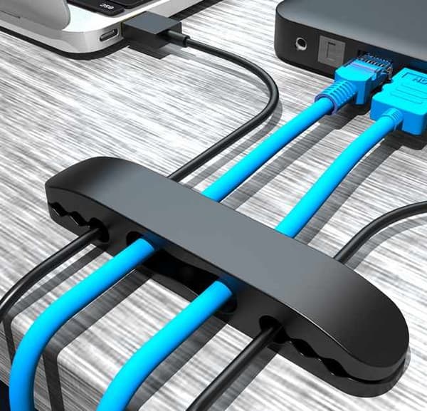 Kabelholder - Effektiv opbevaring af op til 4 kabler