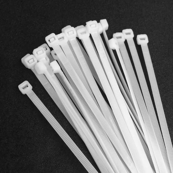 100x KLEMMESLÅDER KLEMMEBINDES HVID 3,6 x 100 mm OP TIL 18KG