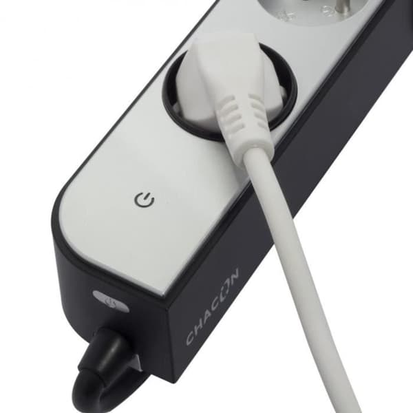 CHACON Power strip 5 uttag 16 A med 2 USB-portar och 1,5 m kabel HO5VV-F 3x1,5 mm² vit och grå