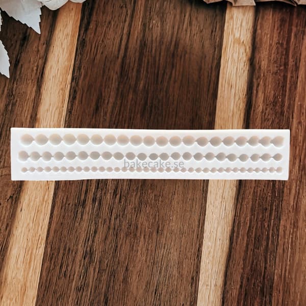 Pearl | Beadad Bollkant Silikonform – Elegant Beadad Strips Fondantform