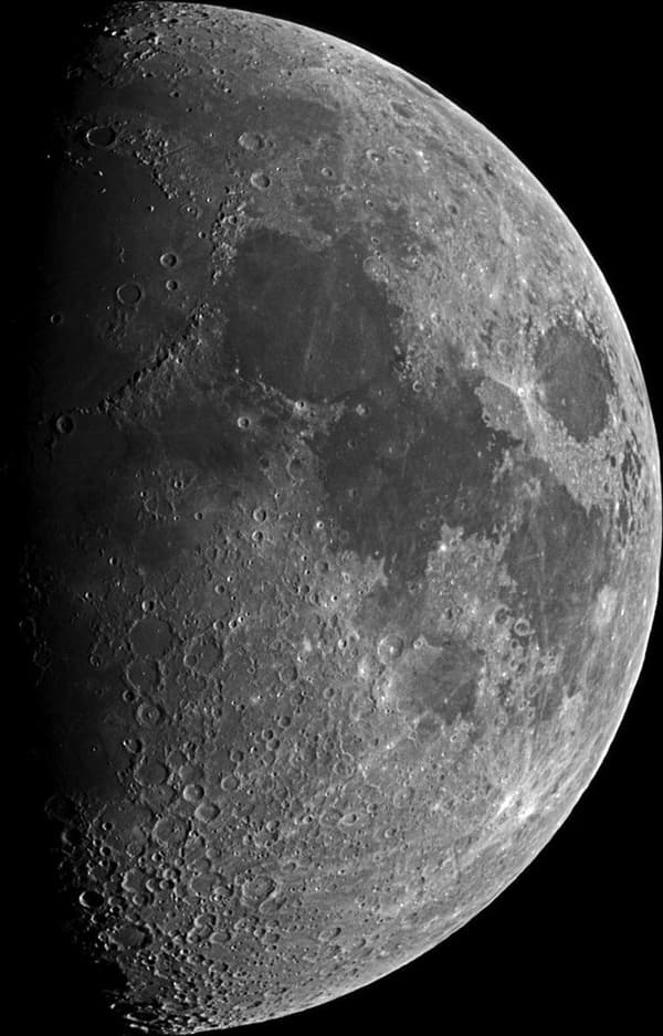 Bresser Teleskop - Pluto 114/500 - EQ-3 montering - Med smartphone adapter