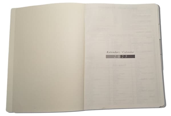 Premium brun A4 daglig kalender med udskiftelig indsats og Cambridge magnetlås