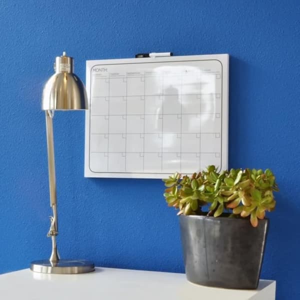 DESQ Magnetisk månadskalender utan ram 40x50 cm Vit