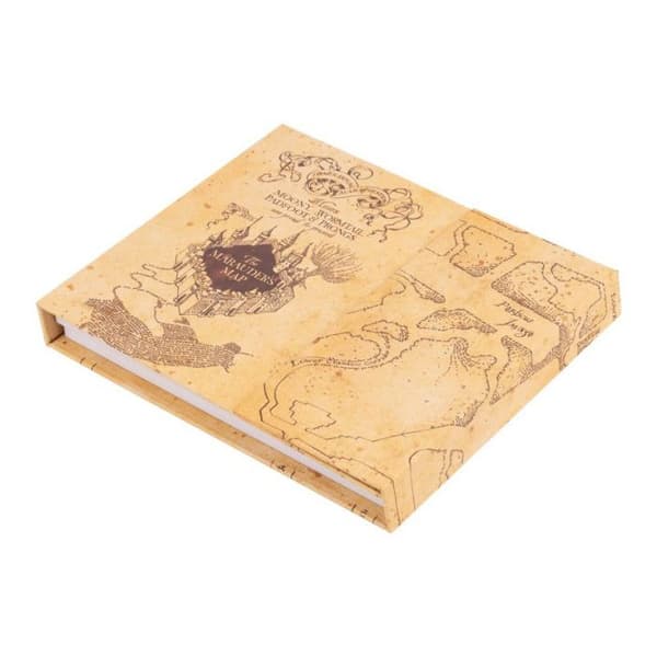 Agenda - Harry Potter - Veckoplaner - 19,3 x 16,5 cm stängd - 50 x 16,5 cm öppen - Magnetisk