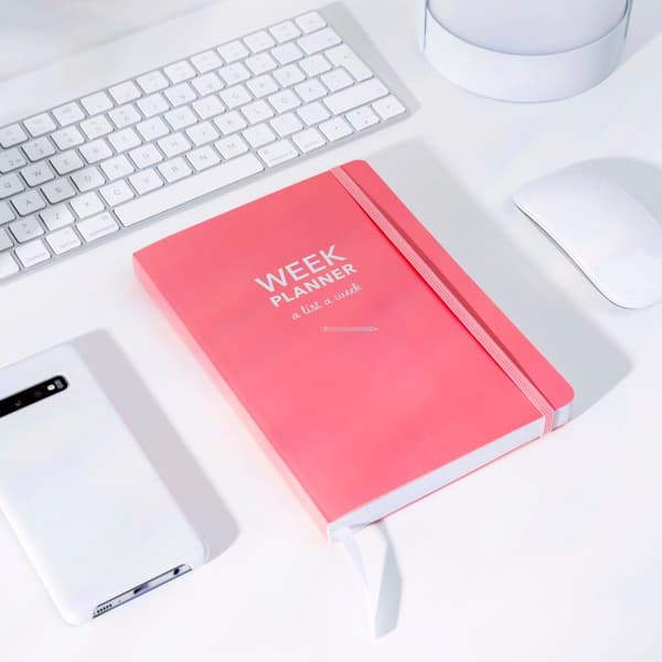 Kalender A5 odaterad Rosa, Burde
