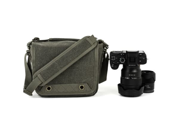 Think Tank Retrospective® 4 V2.0, Laptop-veske, DSLR 17–40mm f/4, Skulderrem, Grå