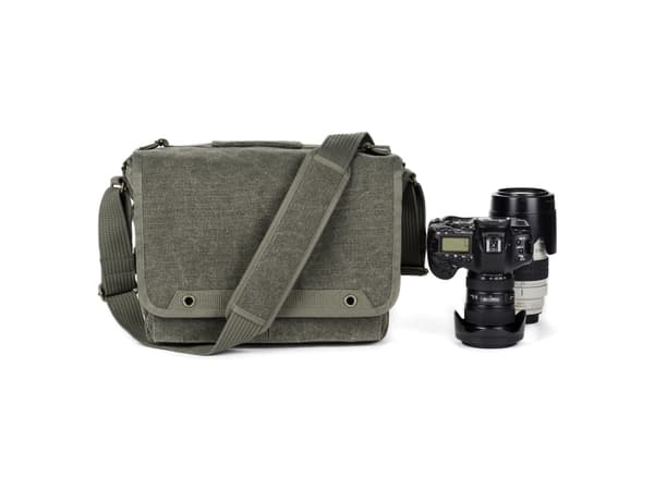 Think Tank Retrospective® 30 V2.0, Laptop-veske, 2 x DSLRs 70-200mm f/2.8 24–70mm f/2.8 16–35mm f/2.8, Skulderrem, Rom til Notebook, Grå