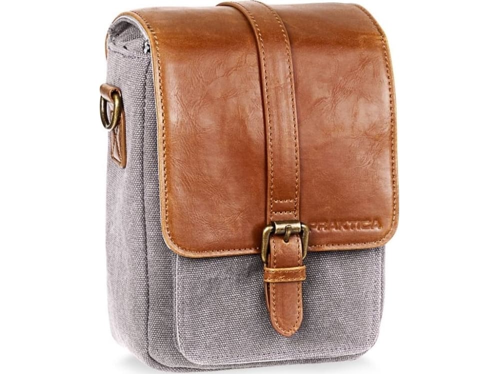 Praktica bag. Bag for the PRAKTICA Heritage binoculars