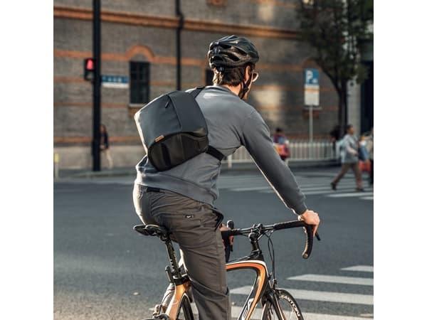 PGYTECH OneGO, Olkalaukku, Harmaa, Polyuretaani, Yksivärinen, 10 L, 350 mm