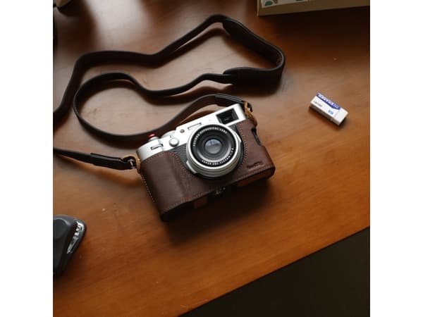 SmallRig 4558, Kroppsetui, Fujifilm, X100VI, Skulderrem, Brun