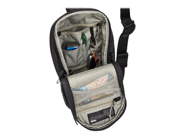 Thule Tact TACTSL08 - Skulderveske - 100% recycled 420D polyester with PU face coat - svart - 7"