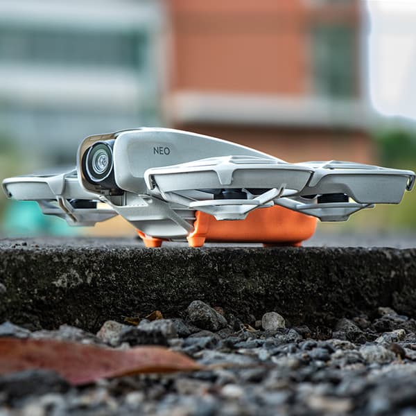 INF DJI NEO batteribeskyttelsesetui med landingsstel 0