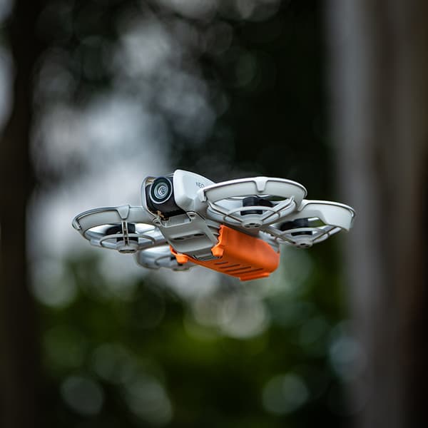 INF DJI NEO batteribeskyttelsesetui med landingsstel 0