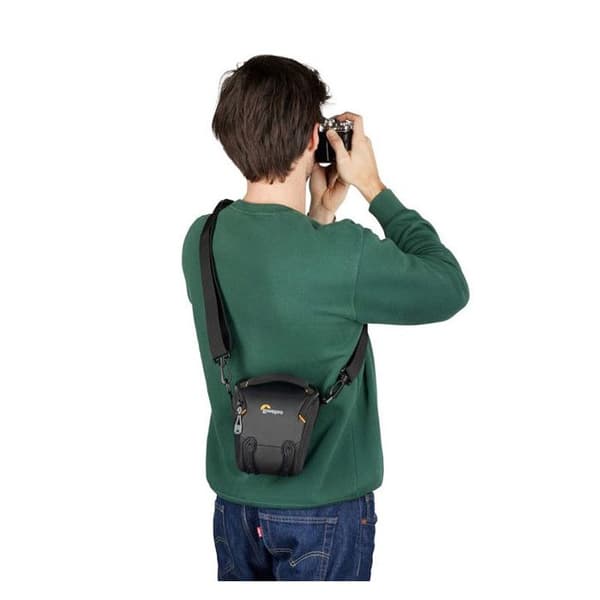 Lowepro axelväska adventura tlz 20 III svart