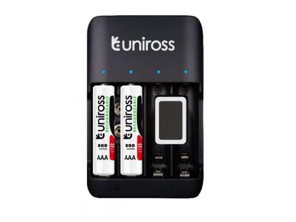 Uniross Compact AA+AAA+9V Batterioplader + 4 AA Batterier