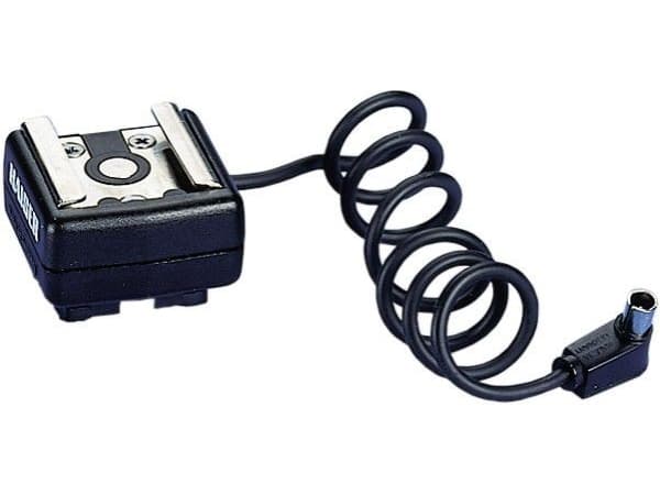 Kaiser - Adapter för blixtsynkronisering - PC-terminal hane till hot shoe hona - 30 cm