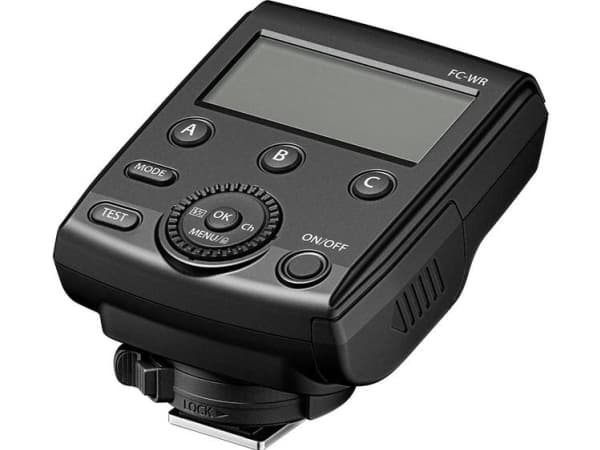 Olympus FC-WR Wireless Flash Commander - Trådløs bllitzsynkroniseringssender - for Olympus PEN-F; OM-D E-M1, E-M1 Mark II, E-M1 Mark III, E-M1X, E-M5