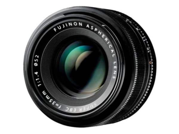 Fujifilm XF35mm F1.4 R, 8/6, 35 - 53 mm