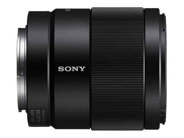 Sony SEL35F18F - Vidvinkelobjektiv - 35 mm - f/1.8 FE - Sony E-mount - för Cinema Line; a VLOGCAM; a1; a1 II; a6700; a7 IV; a7C; a7C II; a7CR; a7R V;