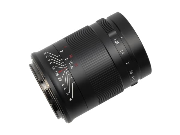 7Artisans 50 mm f/1.05, standardobjektiv, 10/7, Sony E