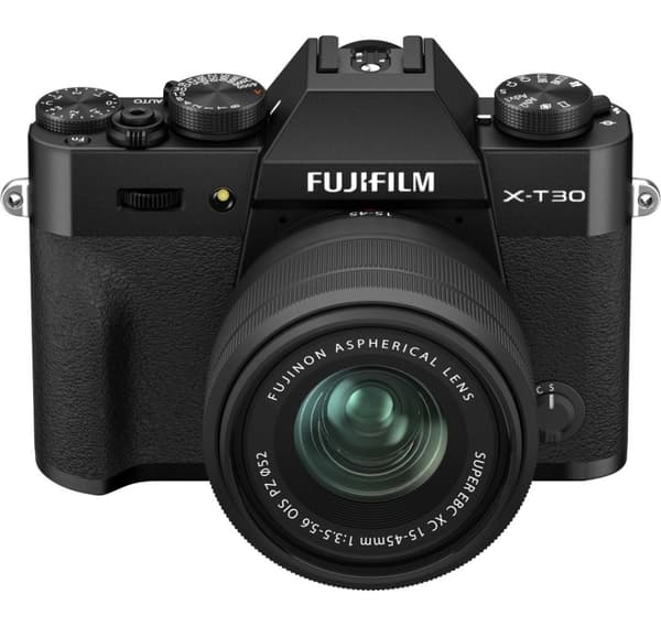 Fujifilm X-T30 II + 15-45mm Kit, musta