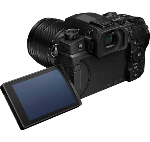 Panasonic Lumix DC-G90 + 12-60mm Kit, svart