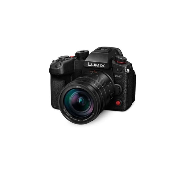 Panasonic Lumix DC-GH7 + 12-60mm f/2.8-4.0