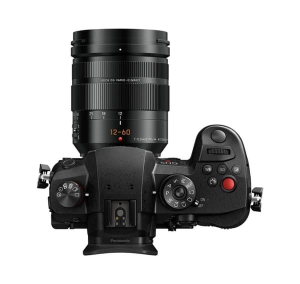 Panasonic Lumix DC-GH5 II + 12-60 mm f/2.8-4.0 Kit