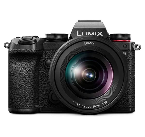 Panasonic Lumix DC-S5 + 20-60mm f/3.5-5.6