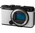 Pikkukuva 2 / 10: Panasonic Lumix DC-S9 body, smokey white