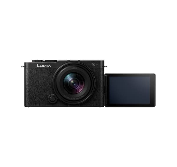 Panasonic Lumix DC-S9 + 18-40mm, jet black