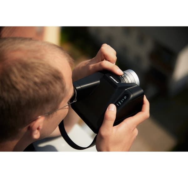 Polaroid I-2