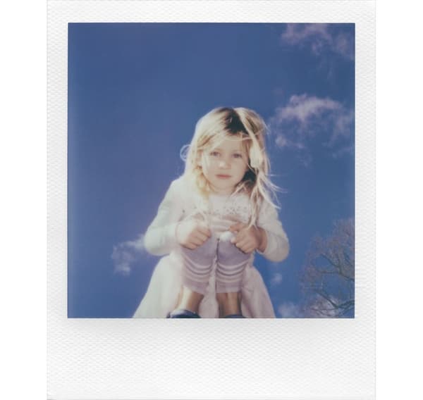 Polaroid Now Gen 3, lila
