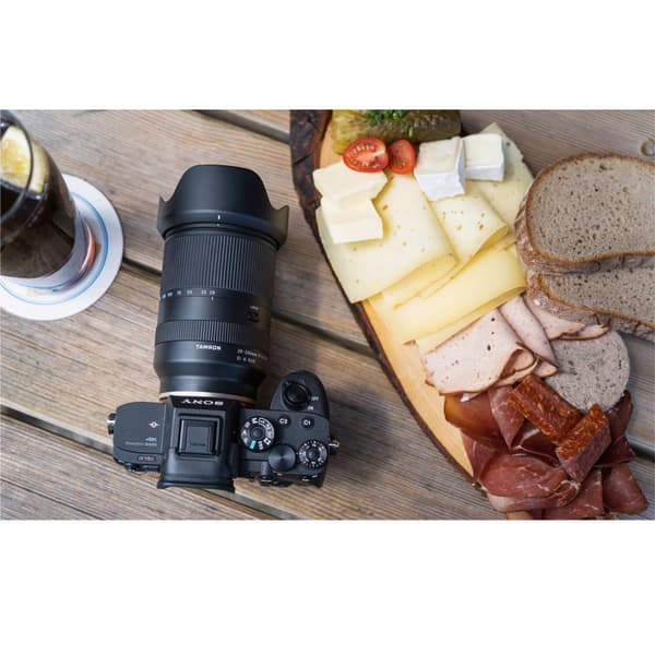 Tamron 2.8-5.6/28-200 Di Iii Rxd Sony Sort