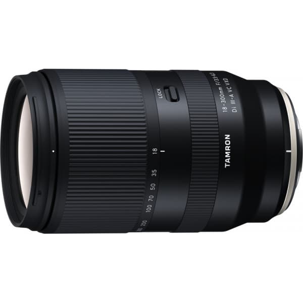 Tamron 18-300mm F3.5-6.3 Di III-A VC VXD -superzoomobjektiv, Fuji X
