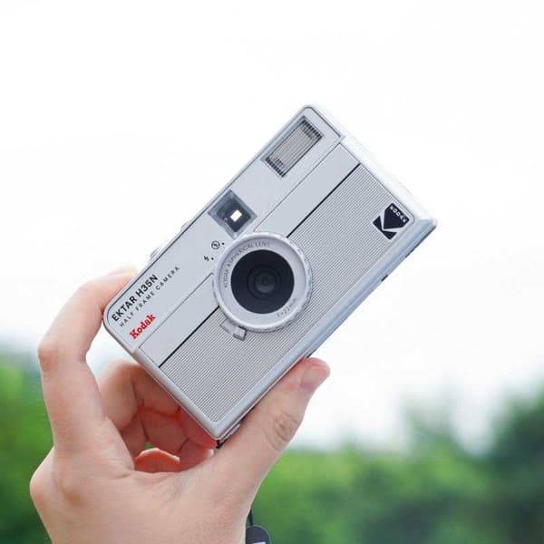 Kodak Ektar H35n Analog Kamera