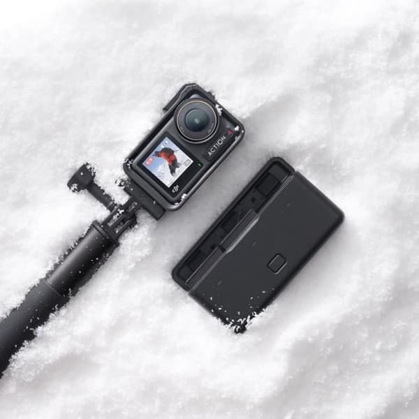 Sportskamera - DJI - Osmo Action 4 Adventure Combo - 1/1,3-tommer sensor - 4K/120 fps - 155 ultrabredt synsfelt