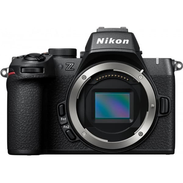 Nikon Z50 II-systemkamera + 16-50 mm og 50-250 mm objektiv