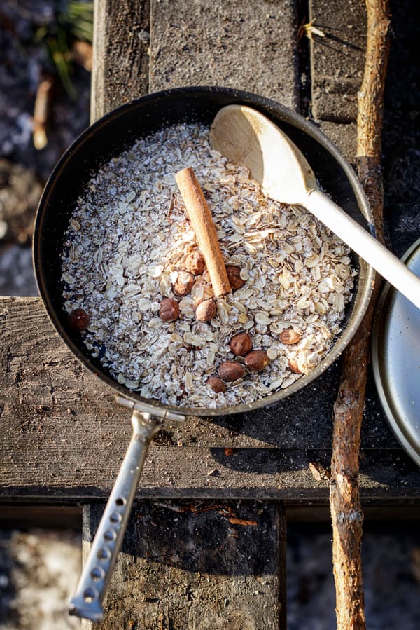 Stekpanna med fällbart handtag Trangia Gourmet 726, NS / Non Stick-teflon, Ø20 cm + lock