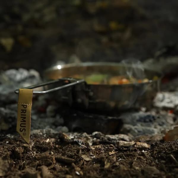 PRIMUS CAMPFIRE FRYING PAN STEINLESS STEEL 21 CM 738003