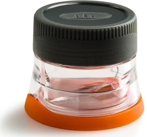 GSI OUTDOORS BOOSTER SALT + PEPPAR SHAKER, kryddburk GSI