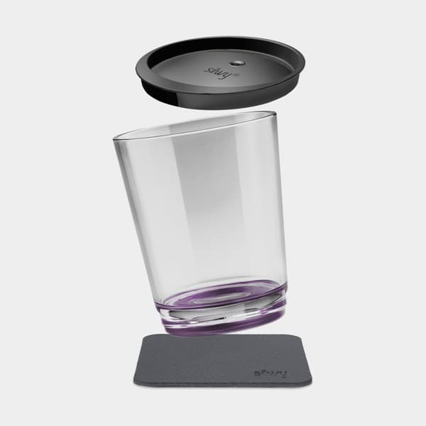 Magnetiskt plastglas Silwy Magnetic Drinking Cup Triple Very Berry, transparent/lila, 25 cl + magnetiskt glasunderlägg + spillsäkert lock