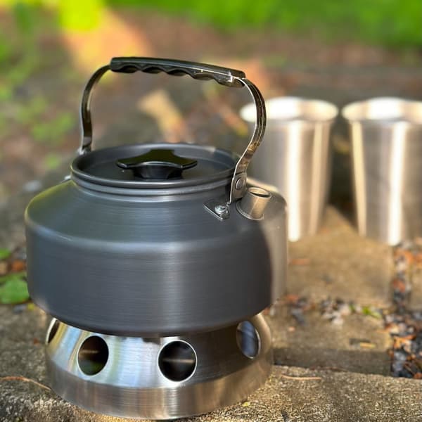 Camping Kettle Utomhuskittel av aluminium med 1.1 L kapacitet - För att koka vatten te kaffe eller soppa när du campar eller reser