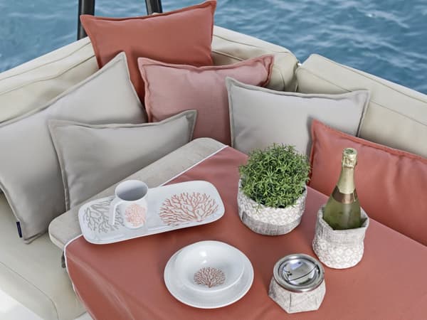 Bordsduk Marine Business Aruba Waterproof Coral, röd, 155 x 300 cm