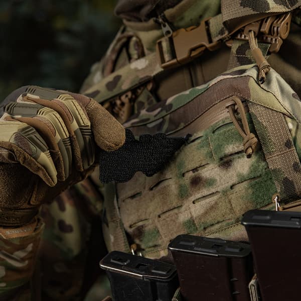M-Tac Tactical flicka #5 tatueringslapp PVC-emblem kardborreband pin-up M249